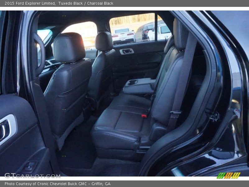 Tuxedo Black / Charcoal Black 2015 Ford Explorer Limited
