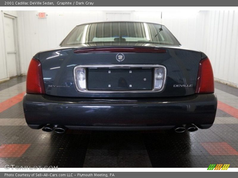 Graphite / Dark Gray 2001 Cadillac DeVille Sedan