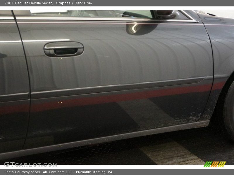 Graphite / Dark Gray 2001 Cadillac DeVille Sedan