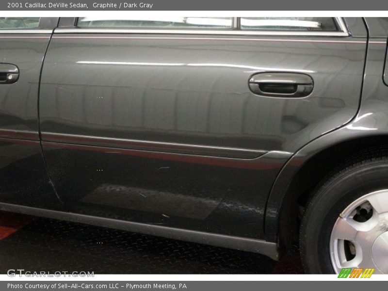 Graphite / Dark Gray 2001 Cadillac DeVille Sedan