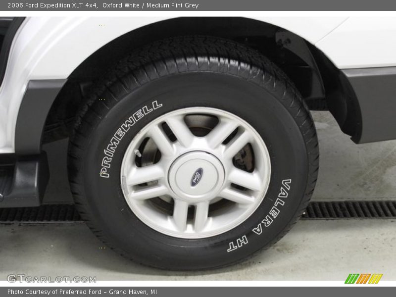 Oxford White / Medium Flint Grey 2006 Ford Expedition XLT 4x4
