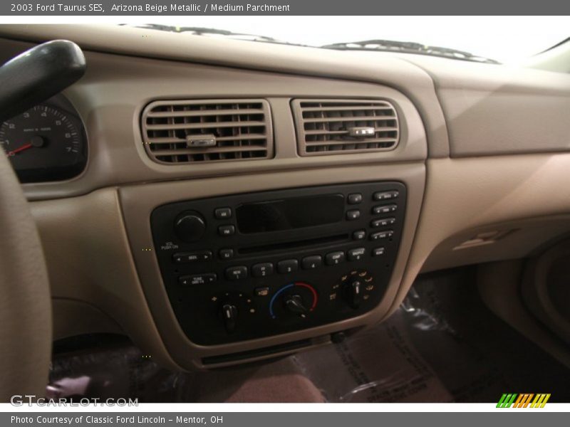 Arizona Beige Metallic / Medium Parchment 2003 Ford Taurus SES