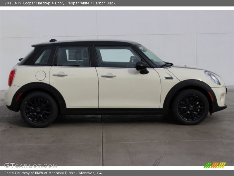 Pepper White / Carbon Black 2015 Mini Cooper Hardtop 4 Door