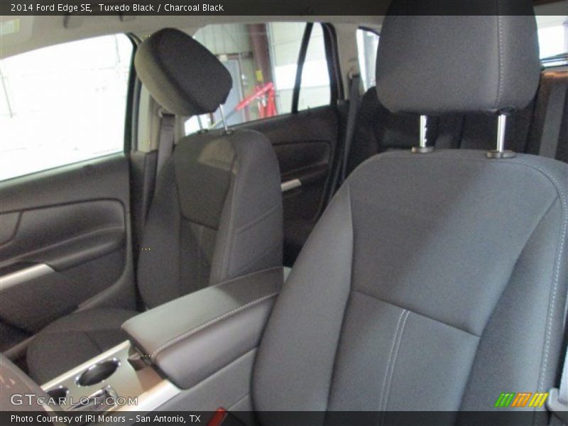 Tuxedo Black / Charcoal Black 2014 Ford Edge SE