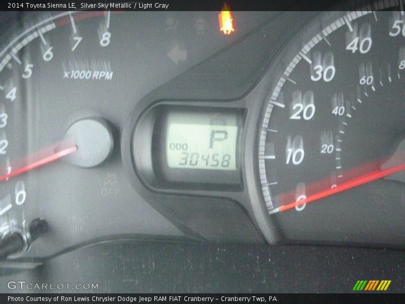 Silver Sky Metallic / Light Gray 2014 Toyota Sienna LE