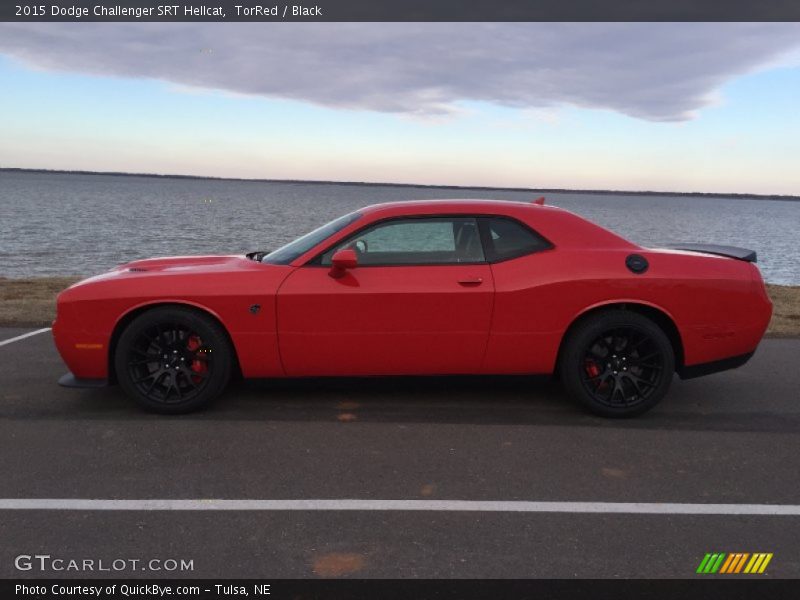  2015 Challenger SRT Hellcat TorRed