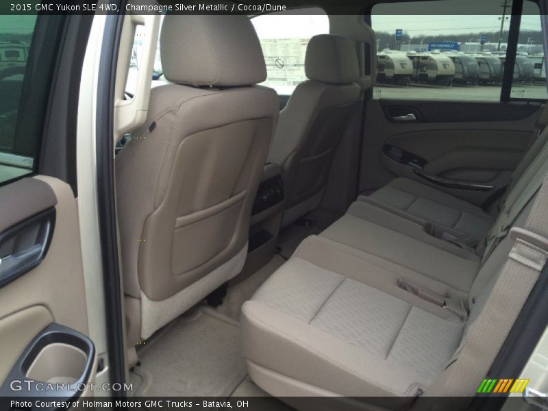 Champagne Silver Metallic / Cocoa/Dune 2015 GMC Yukon SLE 4WD