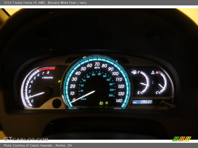 Blizzard White Pearl / Ivory 2010 Toyota Venza V6 AWD