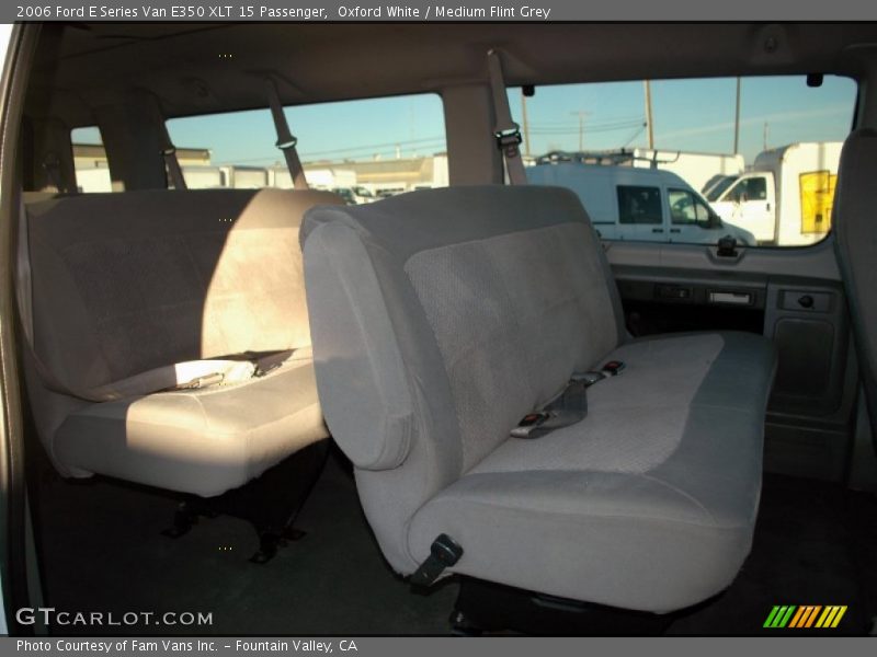 Oxford White / Medium Flint Grey 2006 Ford E Series Van E350 XLT 15 Passenger