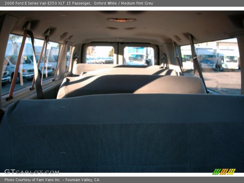 Oxford White / Medium Flint Grey 2006 Ford E Series Van E350 XLT 15 Passenger