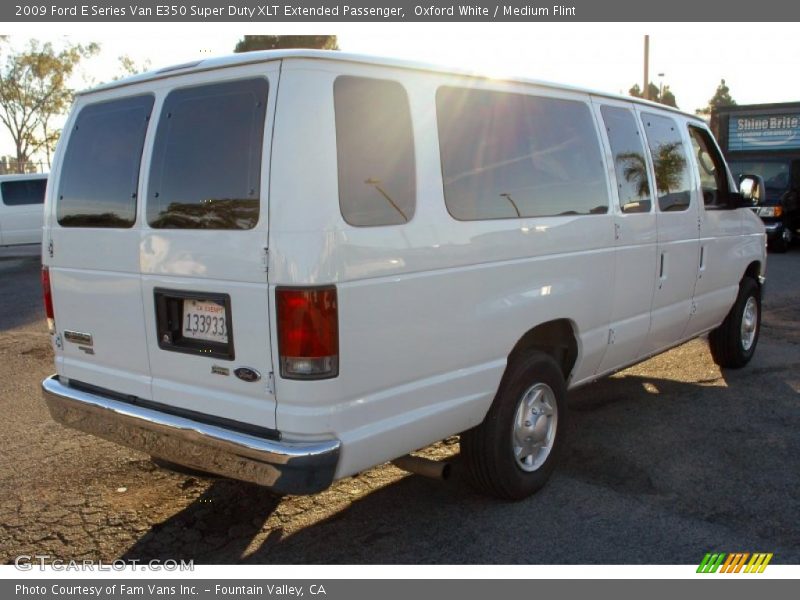 Oxford White / Medium Flint 2009 Ford E Series Van E350 Super Duty XLT Extended Passenger