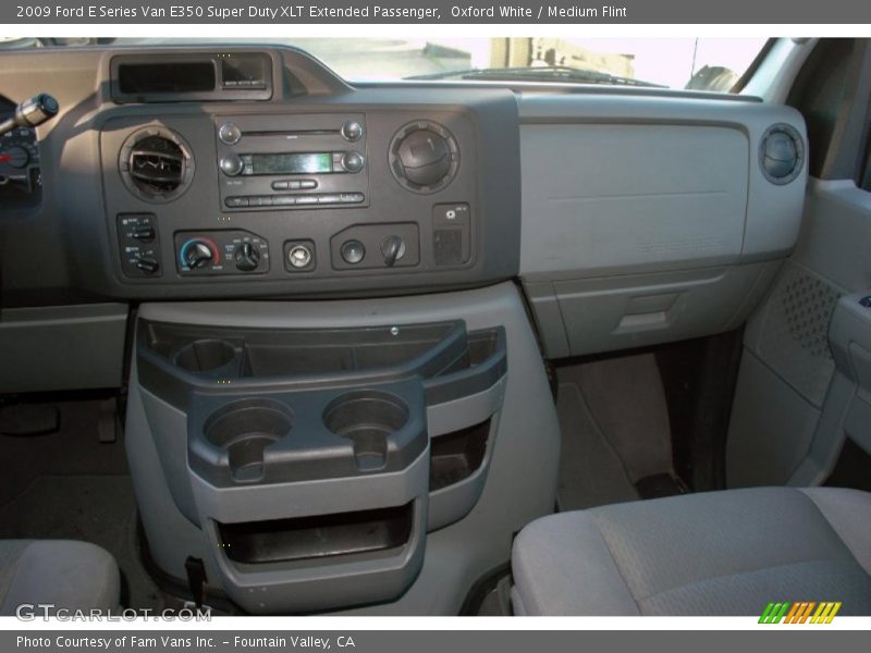 Oxford White / Medium Flint 2009 Ford E Series Van E350 Super Duty XLT Extended Passenger