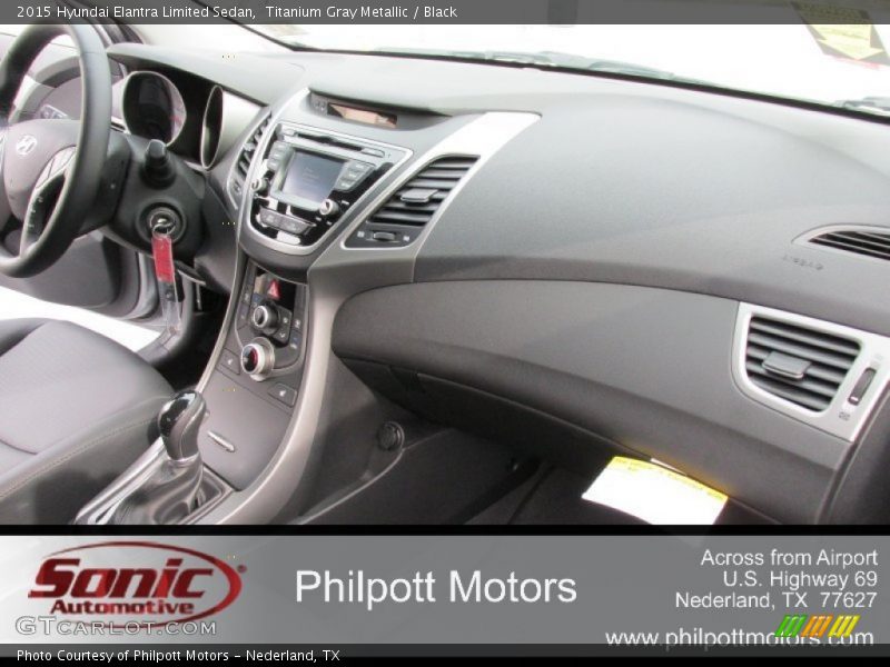 Titanium Gray Metallic / Black 2015 Hyundai Elantra Limited Sedan