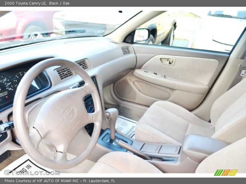 Black / Oak 2000 Toyota Camry LE