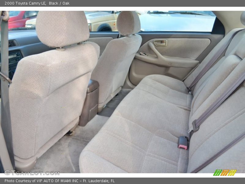 Black / Oak 2000 Toyota Camry LE