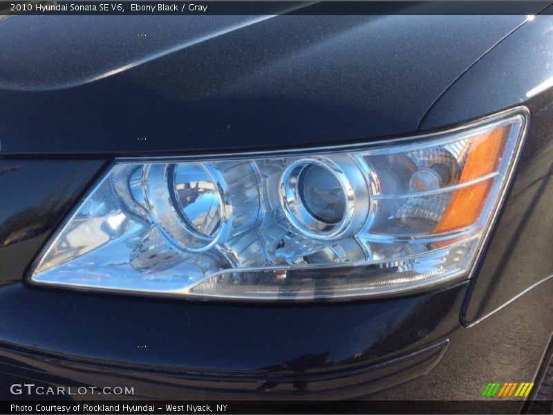 Ebony Black / Gray 2010 Hyundai Sonata SE V6