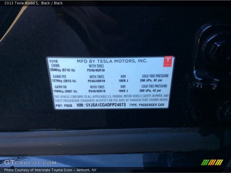Info Tag of 2013 Model S 