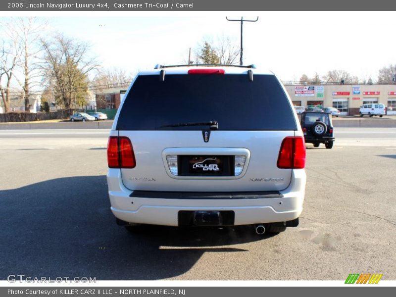 Cashmere Tri-Coat / Camel 2006 Lincoln Navigator Luxury 4x4