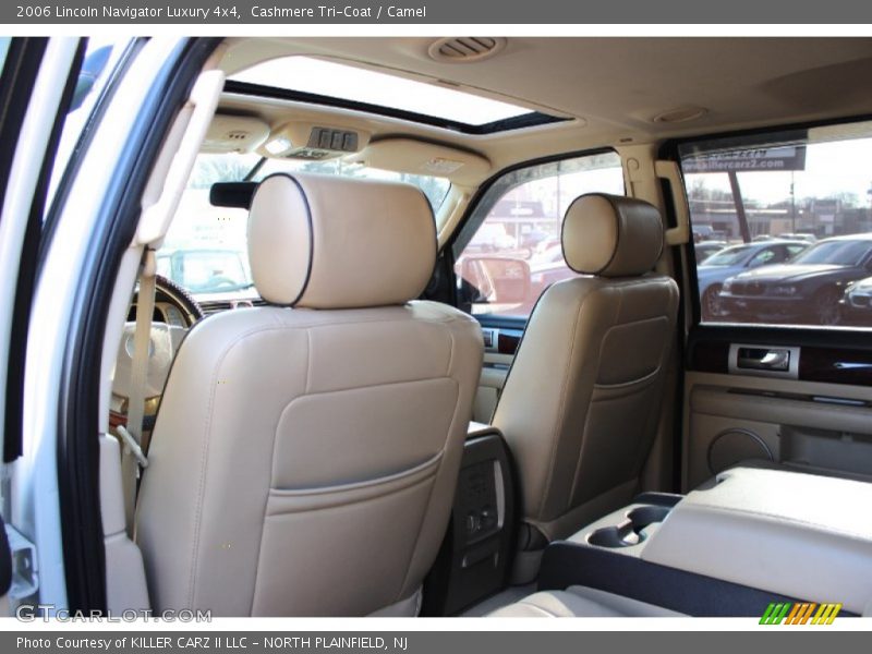 Cashmere Tri-Coat / Camel 2006 Lincoln Navigator Luxury 4x4