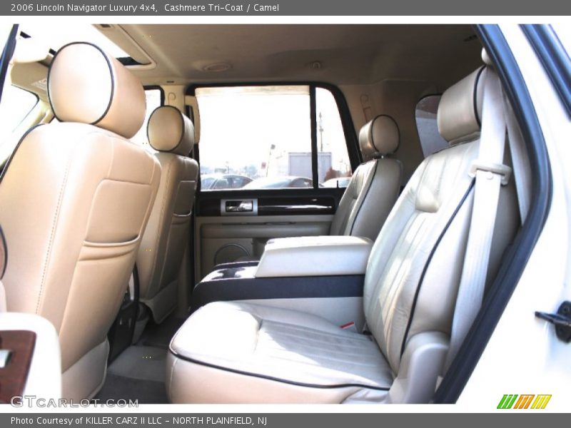 Cashmere Tri-Coat / Camel 2006 Lincoln Navigator Luxury 4x4