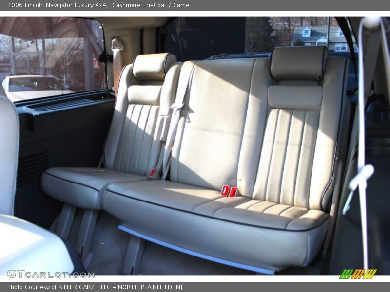 Cashmere Tri-Coat / Camel 2006 Lincoln Navigator Luxury 4x4