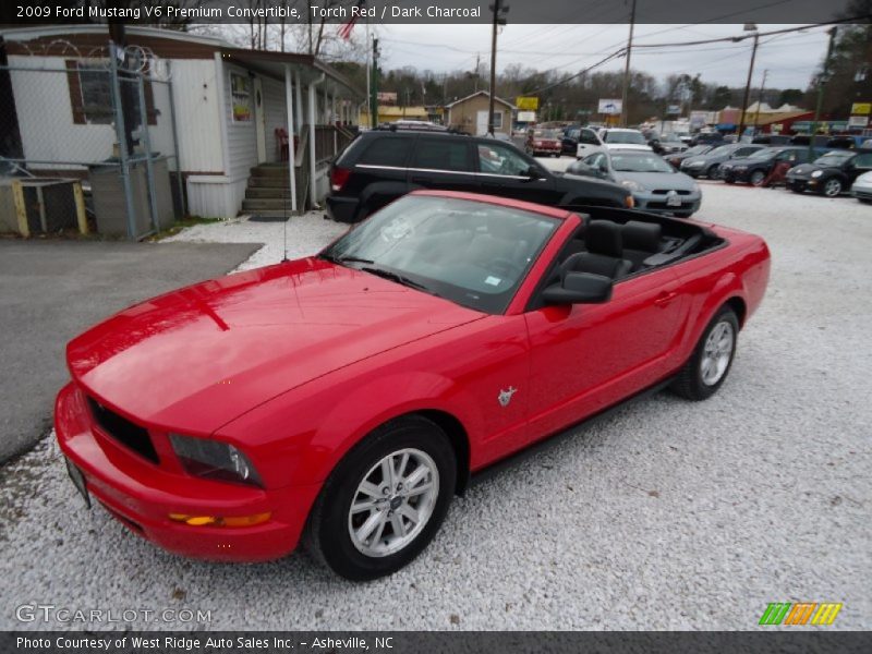 Torch Red / Dark Charcoal 2009 Ford Mustang V6 Premium Convertible