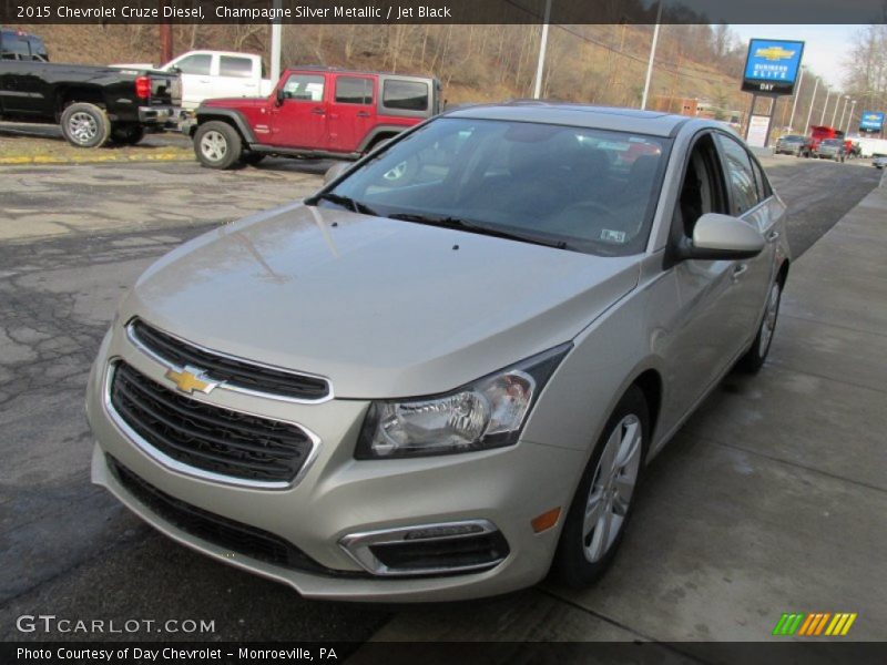 Champagne Silver Metallic / Jet Black 2015 Chevrolet Cruze Diesel