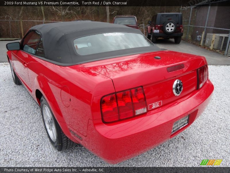 Torch Red / Dark Charcoal 2009 Ford Mustang V6 Premium Convertible