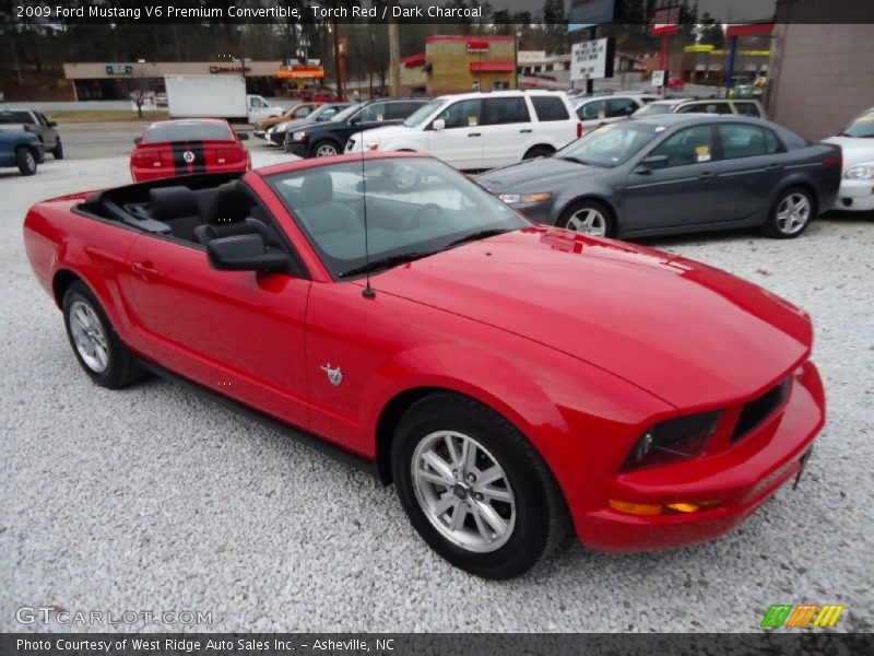 Front 3/4 View of 2009 Mustang V6 Premium Convertible