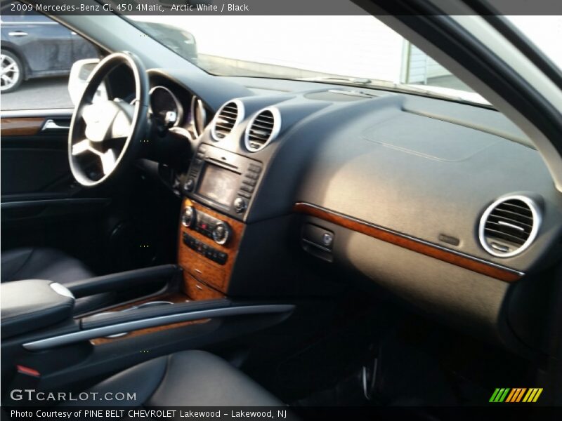 Arctic White / Black 2009 Mercedes-Benz GL 450 4Matic