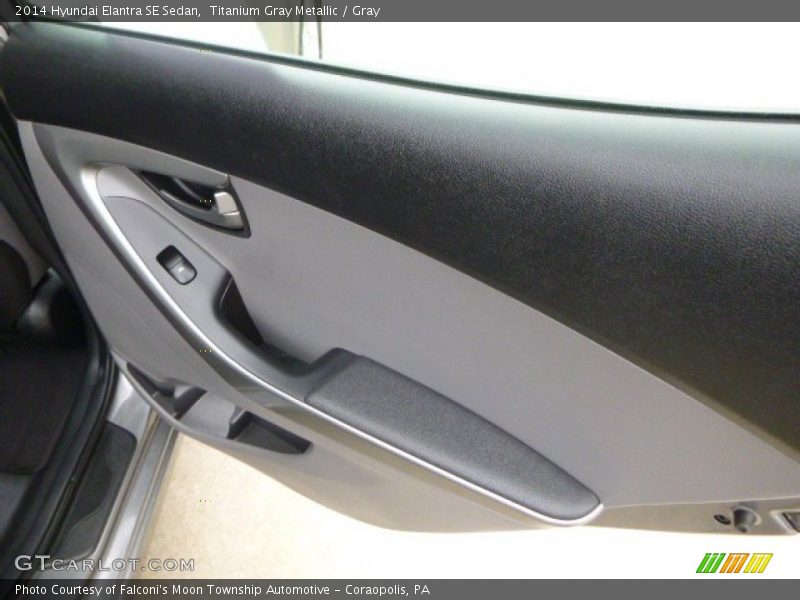 Titanium Gray Metallic / Gray 2014 Hyundai Elantra SE Sedan