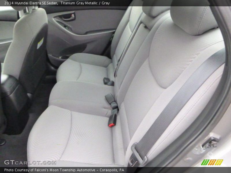 Titanium Gray Metallic / Gray 2014 Hyundai Elantra SE Sedan