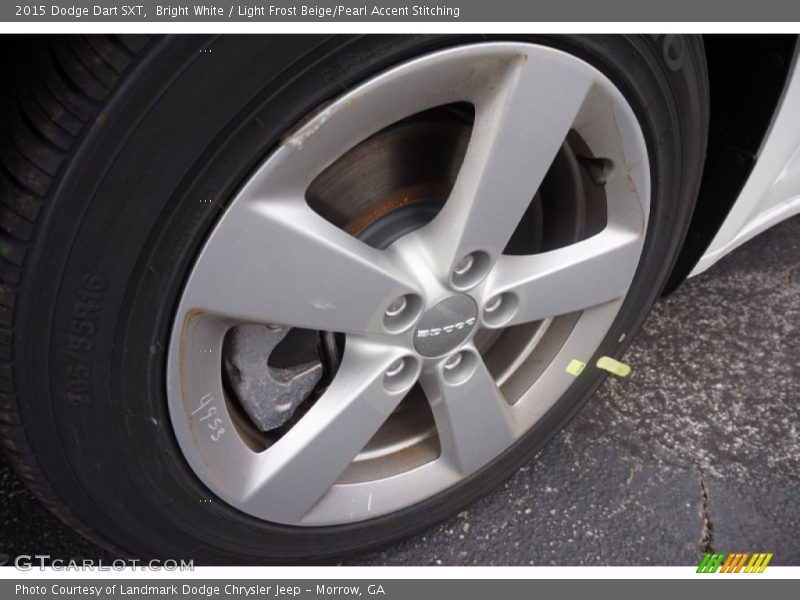Bright White / Light Frost Beige/Pearl Accent Stitching 2015 Dodge Dart SXT