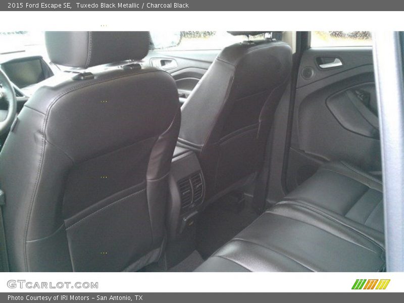 Tuxedo Black Metallic / Charcoal Black 2015 Ford Escape SE