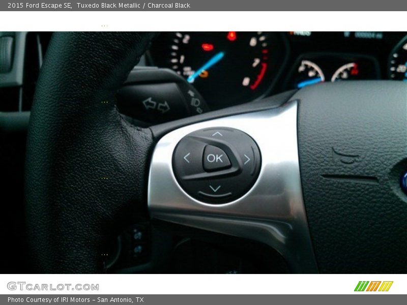 Tuxedo Black Metallic / Charcoal Black 2015 Ford Escape SE