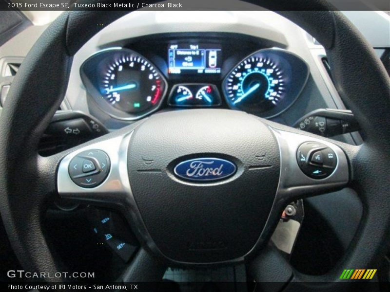 Tuxedo Black Metallic / Charcoal Black 2015 Ford Escape SE