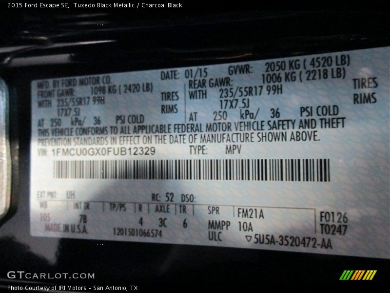 Tuxedo Black Metallic / Charcoal Black 2015 Ford Escape SE