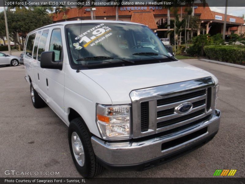 Oxford White / Medium Flint 2014 Ford E-Series Van E350 XLT Extended 15 Passenger Van