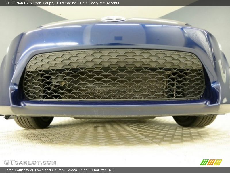 Ultramarine Blue / Black/Red Accents 2013 Scion FR-S Sport Coupe