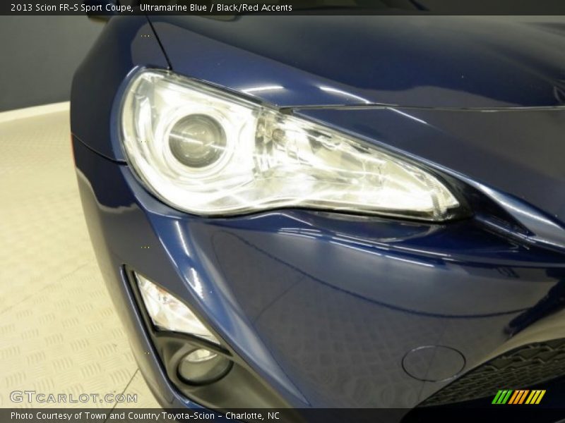 Ultramarine Blue / Black/Red Accents 2013 Scion FR-S Sport Coupe