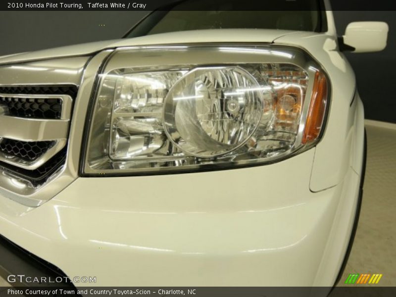 Taffeta White / Gray 2010 Honda Pilot Touring