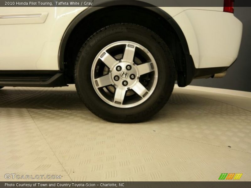 Taffeta White / Gray 2010 Honda Pilot Touring