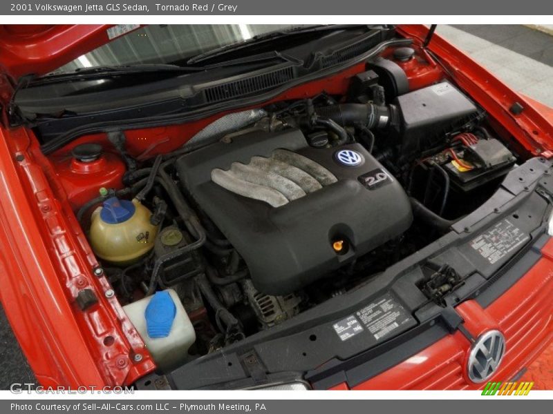 Tornado Red / Grey 2001 Volkswagen Jetta GLS Sedan