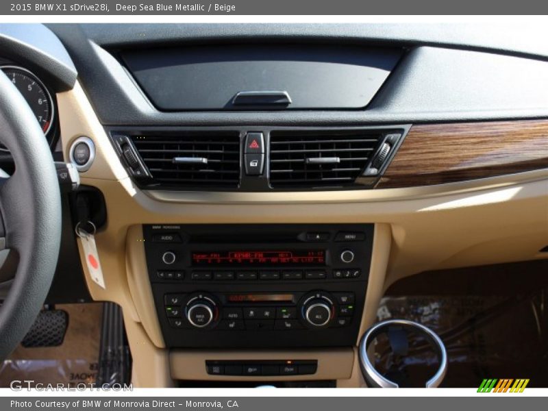 Deep Sea Blue Metallic / Beige 2015 BMW X1 sDrive28i