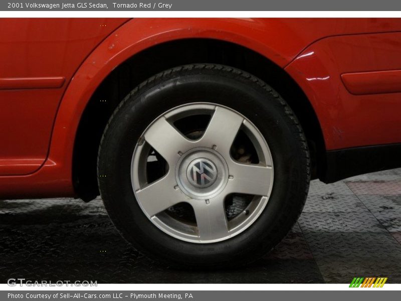 Tornado Red / Grey 2001 Volkswagen Jetta GLS Sedan