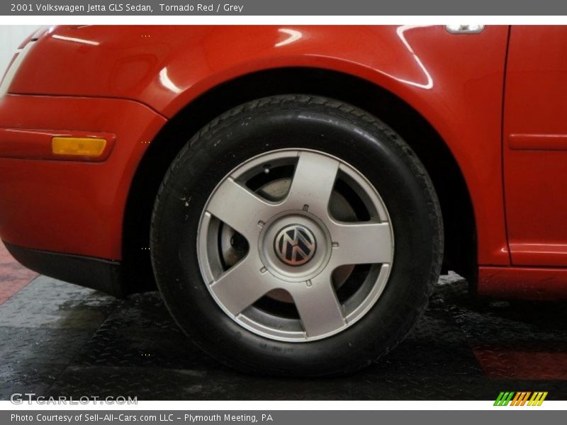 Tornado Red / Grey 2001 Volkswagen Jetta GLS Sedan