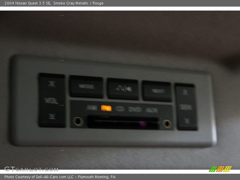 Smoke Gray Metallic / Rouge 2004 Nissan Quest 3.5 SE