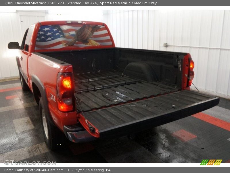 Sport Red Metallic / Medium Gray 2005 Chevrolet Silverado 1500 Z71 Extended Cab 4x4