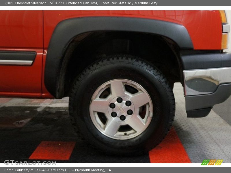 Sport Red Metallic / Medium Gray 2005 Chevrolet Silverado 1500 Z71 Extended Cab 4x4