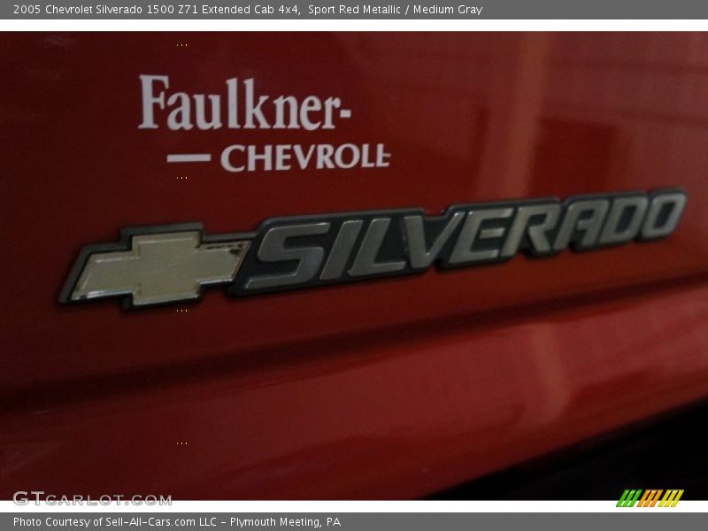 Sport Red Metallic / Medium Gray 2005 Chevrolet Silverado 1500 Z71 Extended Cab 4x4